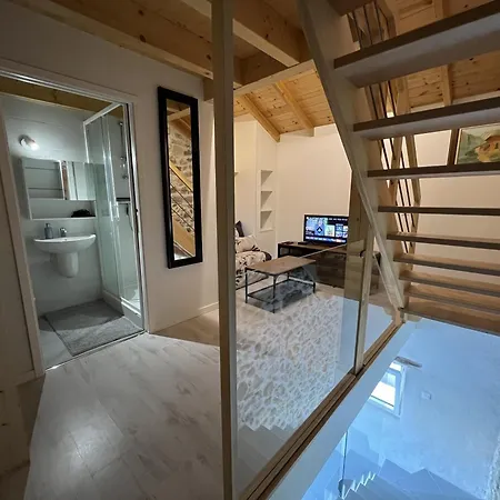 La Ferme Aux Diligences Lantgård Neydens