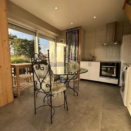 Farm stay La Ferme Aux Diligences Neydens